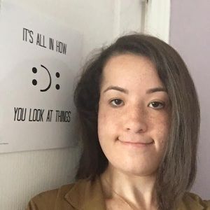 Meet your Posher, Laura